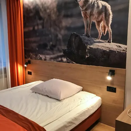 Osrodek Wypoczynkowy Iskra Semesteranläggning (resort)