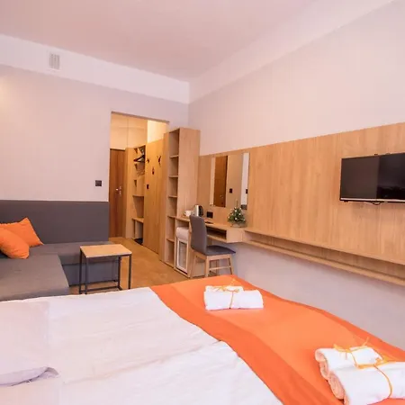 Osrodek Wypoczynkowy Iskra Semesteranläggning (resort) *